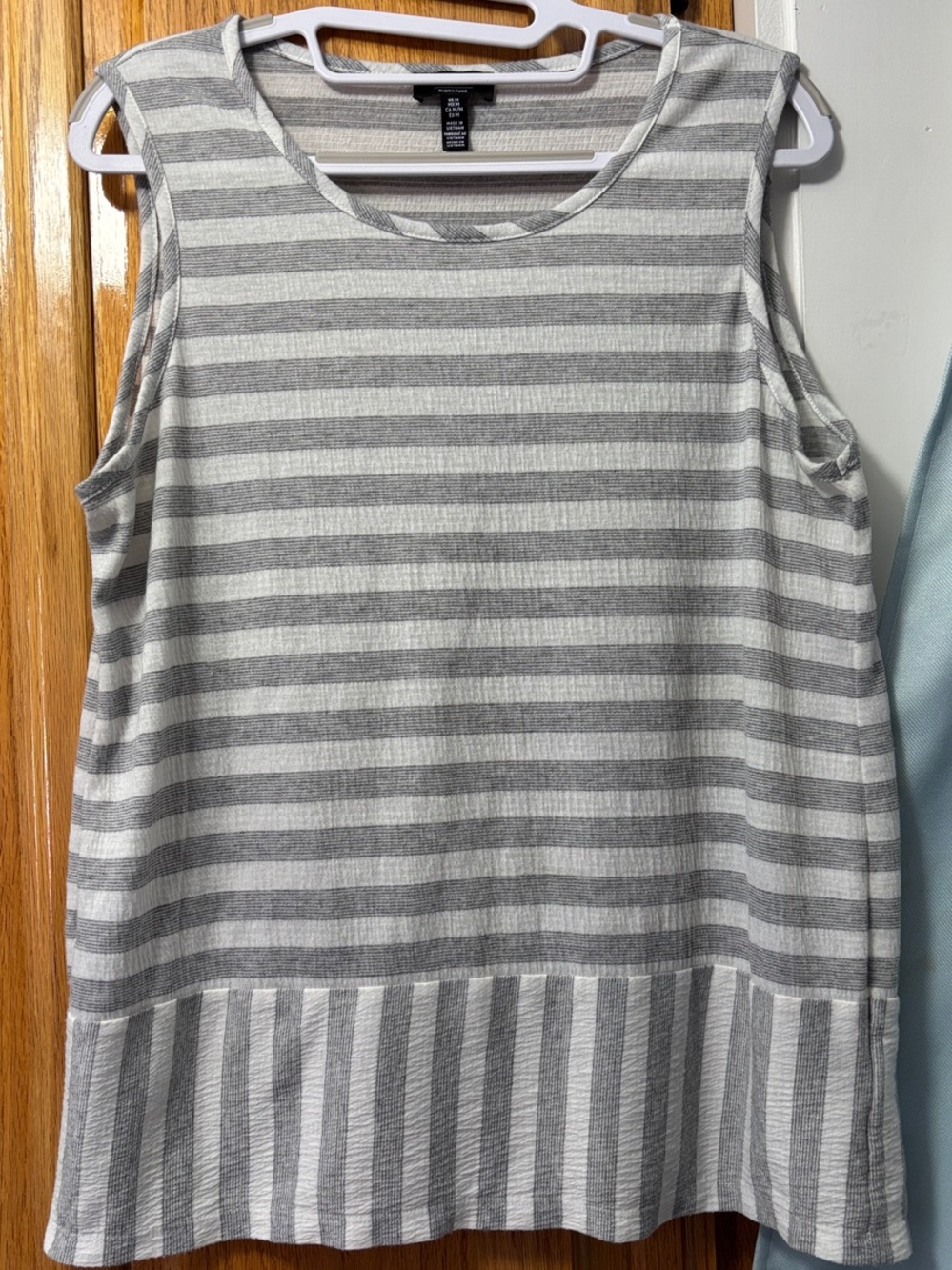 Jones New York Striped Sleeveless Women’s Tank Top in Gray and White